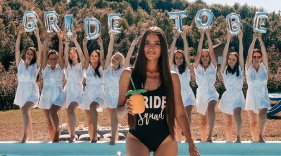 Austin Bachelorette Party Photographer: The Ultimate Photo Guide (2026)